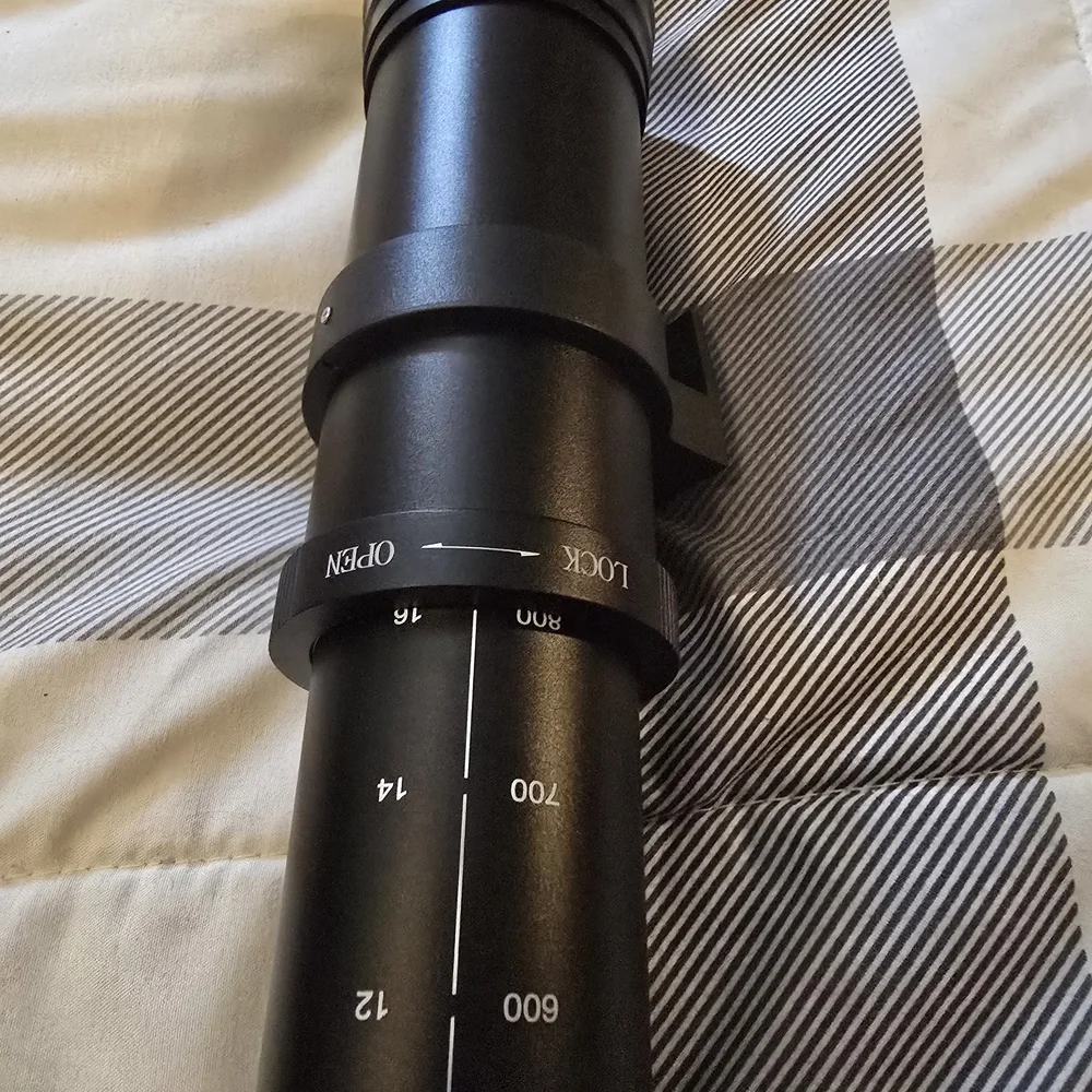 Black Telephoto Camera Lens with Case